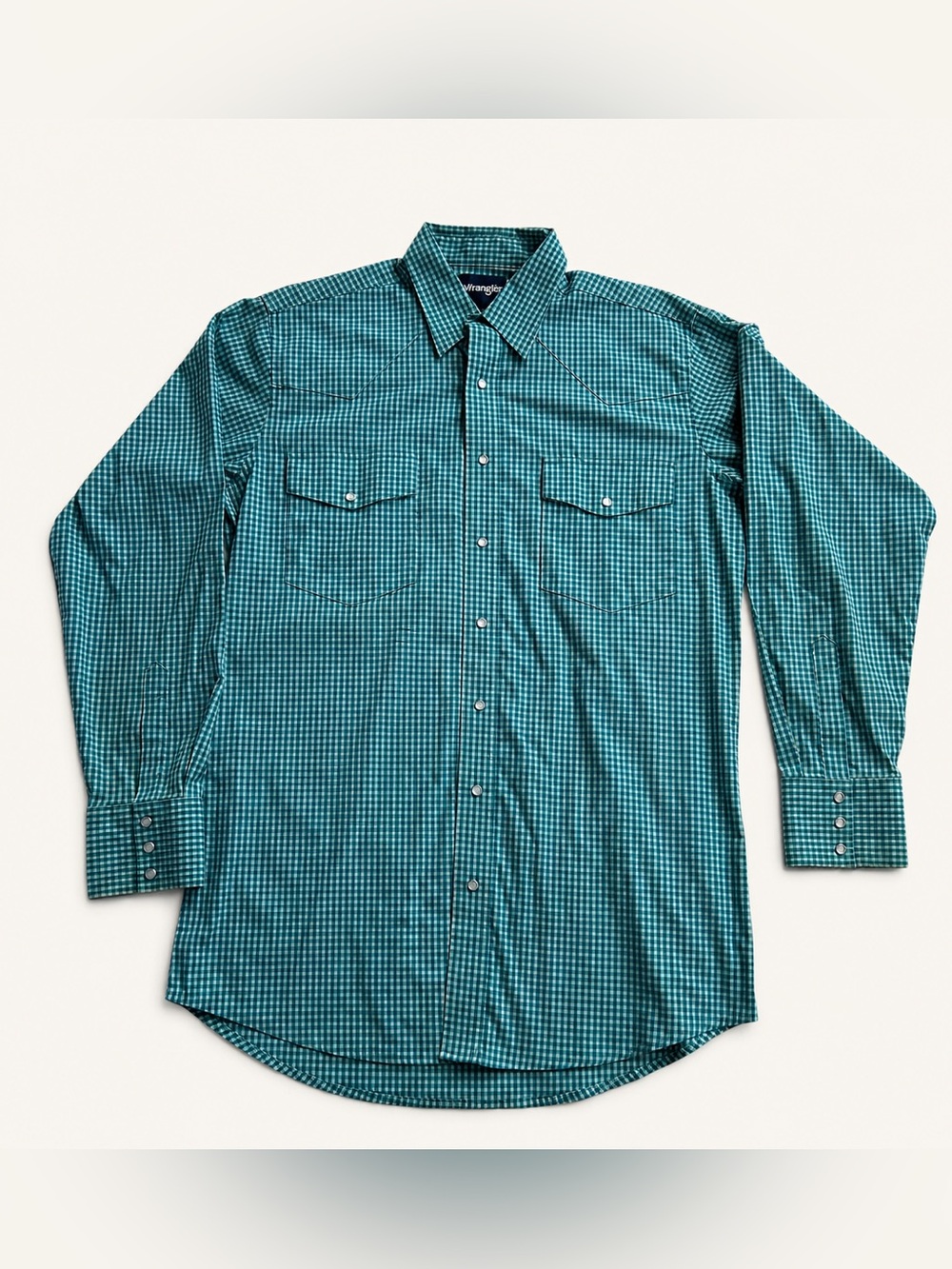 Vintage cowboy core vintage Wrangler pearl snap western shirt